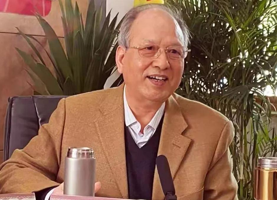 戏剧理论_黑格尔精神辩证法_小谈黑格尔的美学思想