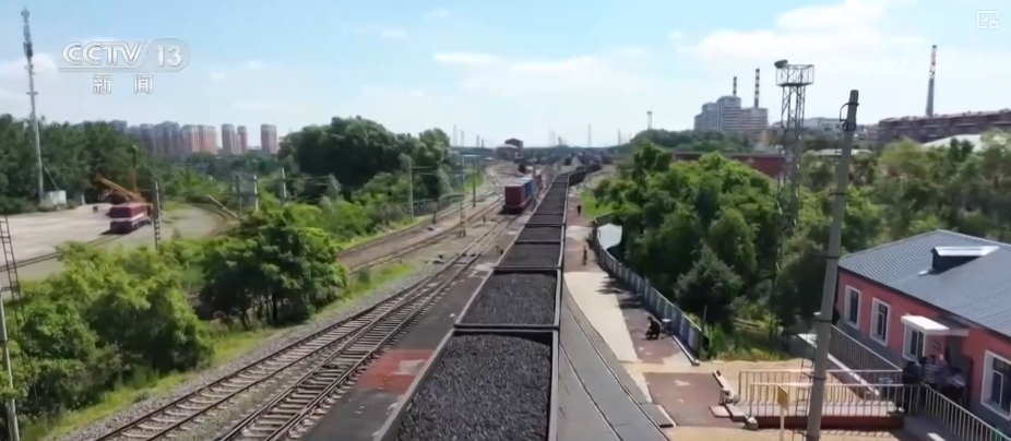 西部地区物流业务增长_中国物流业景气指数_物流业景气指数有较大回落