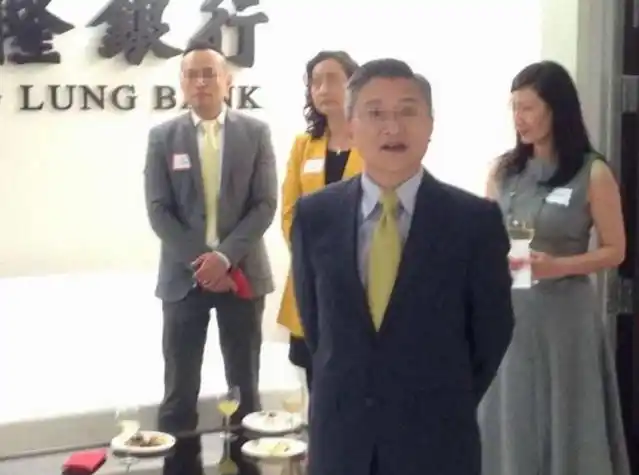 一亿现金银行待遇_一亿元人民币取款流程_银行能取100亿现金吗