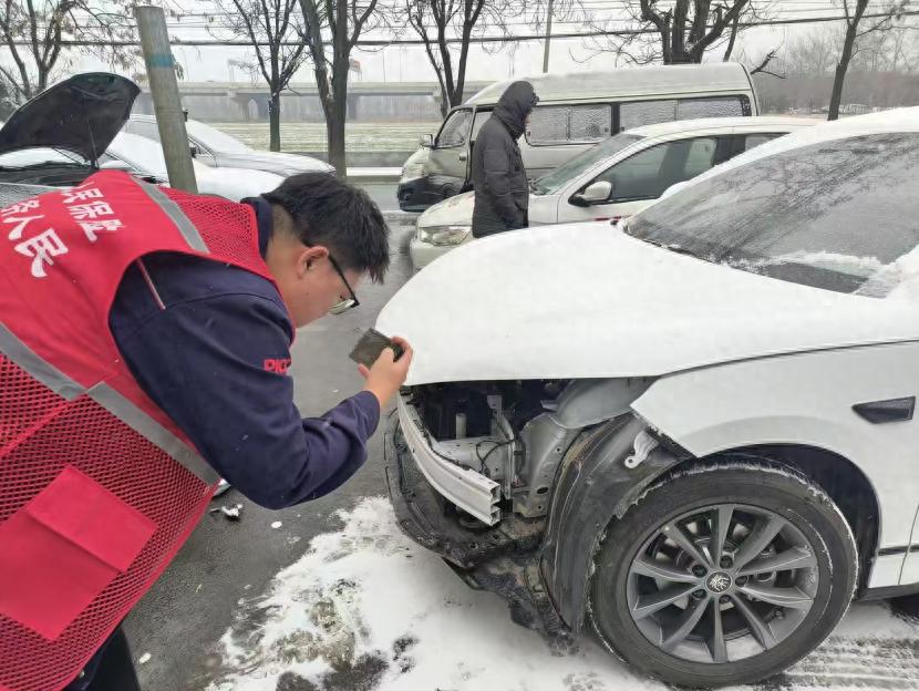 人保车险理赔时要交强险保单吗？老司机分享必备材料清单