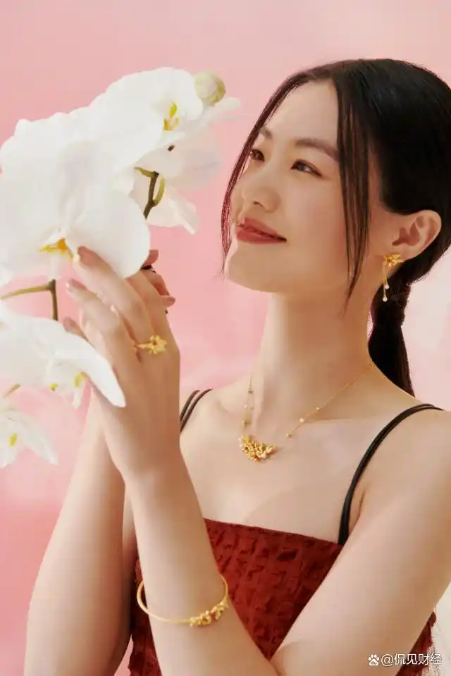 黄金市场消费趋势_年轻人黄金消费增长_后qe时代专家建议:中国大妈,黄金还能继续买!