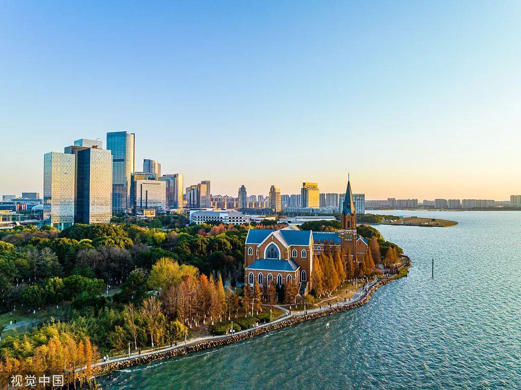 2022年国内生产总值增长3%，24座万亿GDP城市成绩亮眼