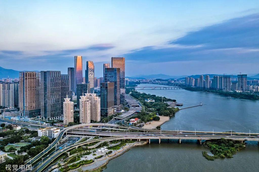 万亿GDP城市排名_国内生产总值是什么意思_2022年中国GDP增长分析