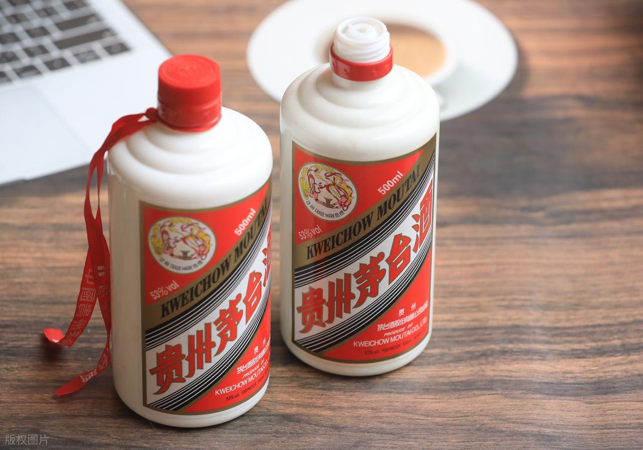 飞天茅台涨价 谁在笑 股市反应_100元白酒的利润有多大