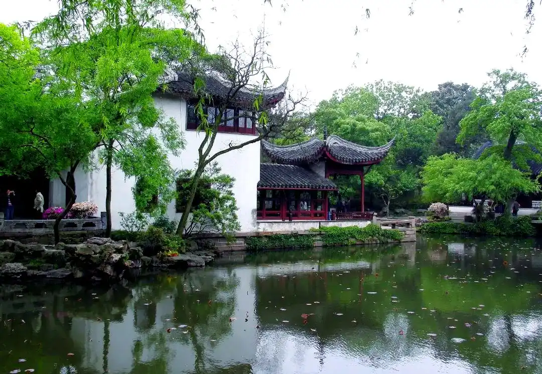 师法自然核心理念因地制宜借景_中国园林艺术天人合一理念_中国园林的设计思想是追求什么